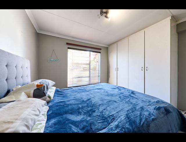 4 BEDROOM HOUSE FOR SALE IN BARBEQUE DOWNS